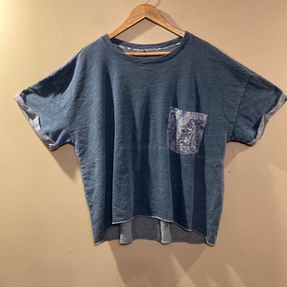 Anthropologie Sweatshirt Tee